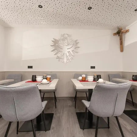 Alpenliebe Konukevi 3*